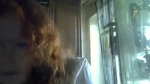 Живе зображення мініатюри для ella_redhead