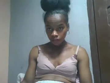 elodie228680 live stage