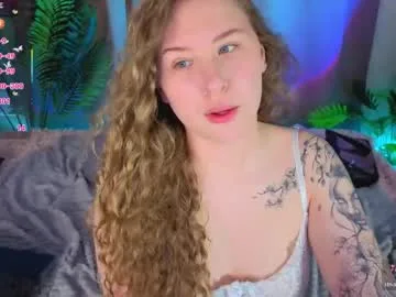 elsie_cutties live stage