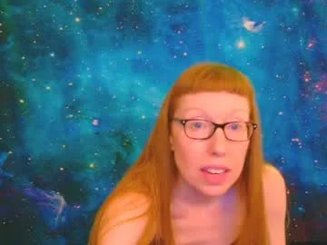 ember_starleena live stage