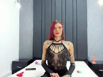 emily_collins69 live stage