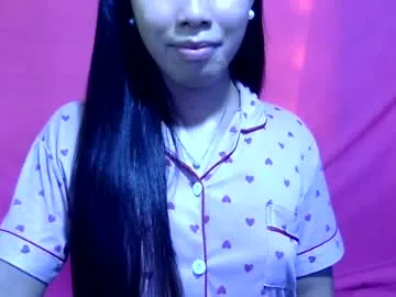emma_fucks live stage