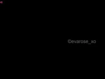evarose_xo live stage