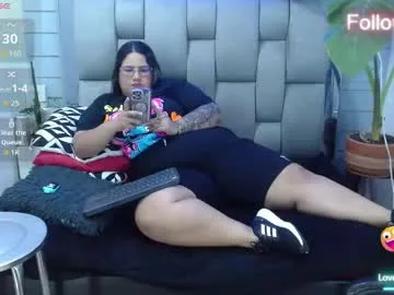 evelin_zaens live stage