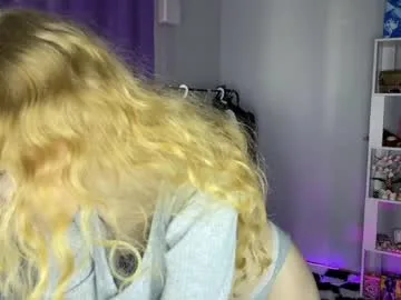 evetease live stage
