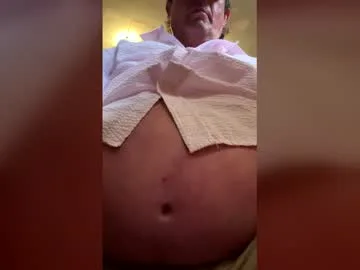 feedmyhugebelly live stage