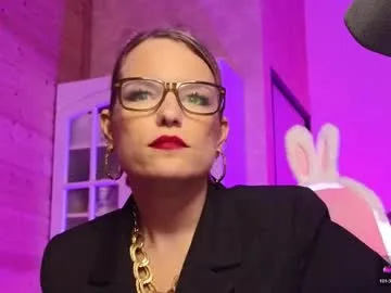 findom_lady_shine live stage