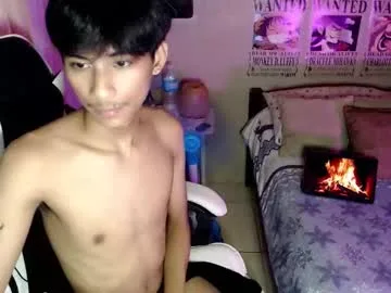 fineboii_rey18 live stage