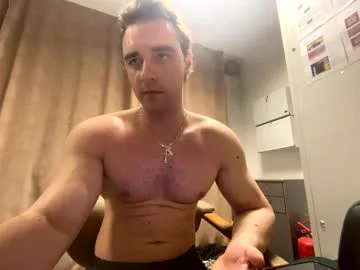 fitnessboyteam live stage