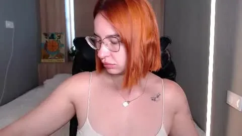 Live thumbnail for flamevixen