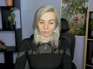 freeanne live stage