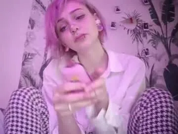 freyakatty live stage