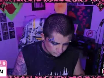 ftmbiggestclit live stage