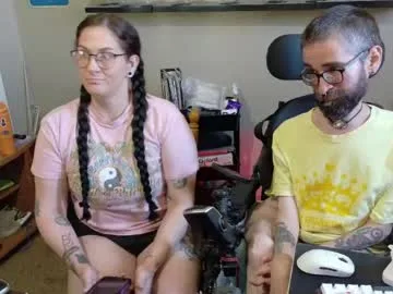 fuck_i_dunno live stage