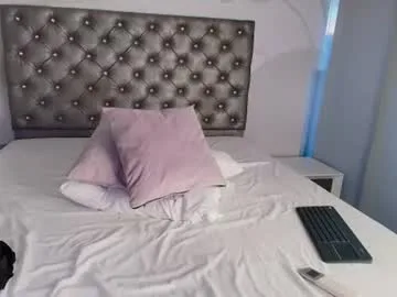 giamonroee live stage