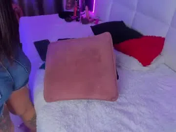 gigi_duran live stage