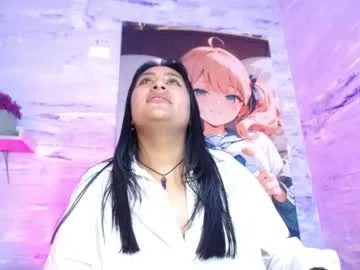 girl_scarlett_ live stage