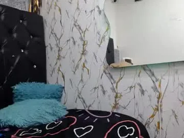 golden_lionx18 live stage