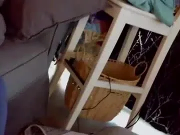 handzyafterdark live stage
