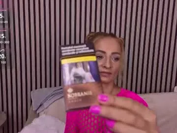 hannaaddams live stage