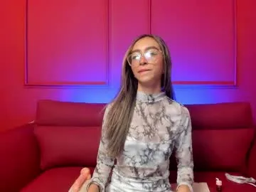 hannacarttier_ live stage