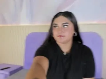 hanny_thomson live stage