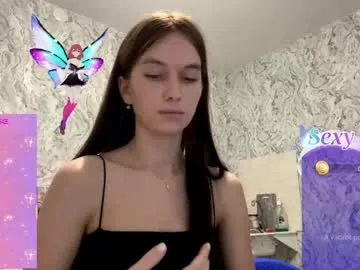 hinadesire live stage