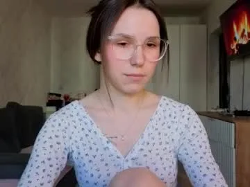 honey_peachy live stage