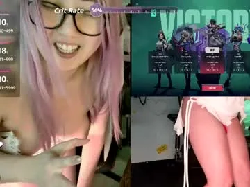 honeylemonlena live stage