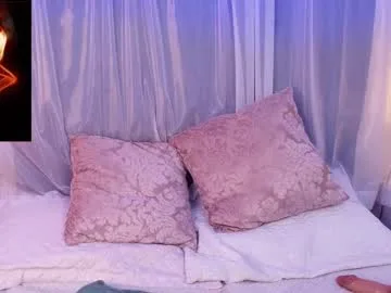 honeyy_01 live stage