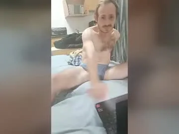 hornyrabbiteben live stage