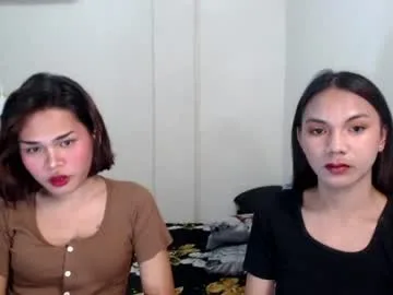 hotasian__chris live stage
