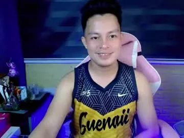 hunk_danny live stage