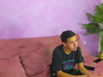 ian_mendoza live stage