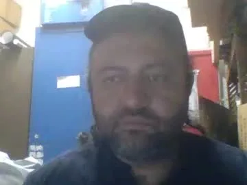 ill_cum_in_ya live stage