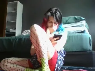 illlypad_lilac live stage