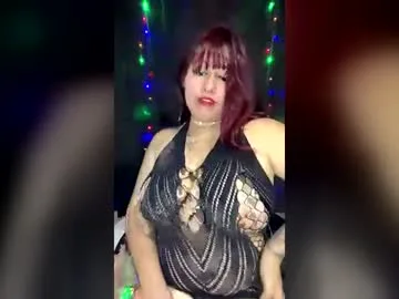 im_stephanyy live stage