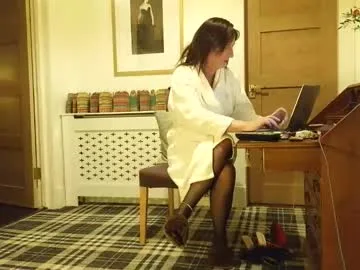 ireneadlerxd live stage