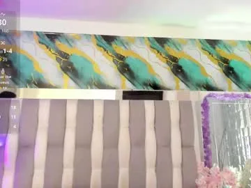 isadiazz live stage