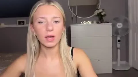 Élő miniatűr a(z) itsjennaaa számára.