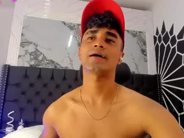 jacobjohns_ live stage