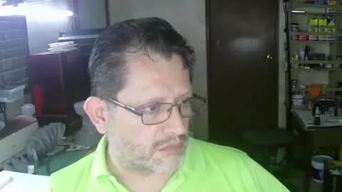 Live thumbnail for javinel