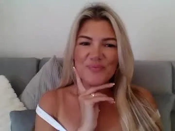 jazzypink86 live stage