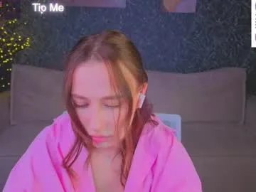 jennifer_richh live stage