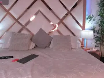 jessiica_stonne2 live stage