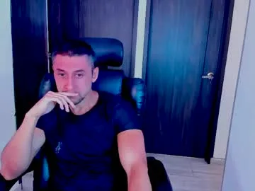 johnny_seens1 live stage