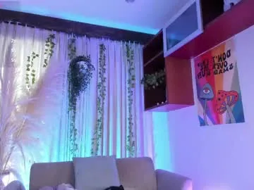 juliensaint_ live stage