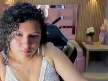 karlaa_s live stage