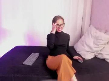 kate_thompson_ live stage