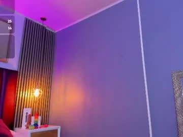 kattt_cut1 live stage